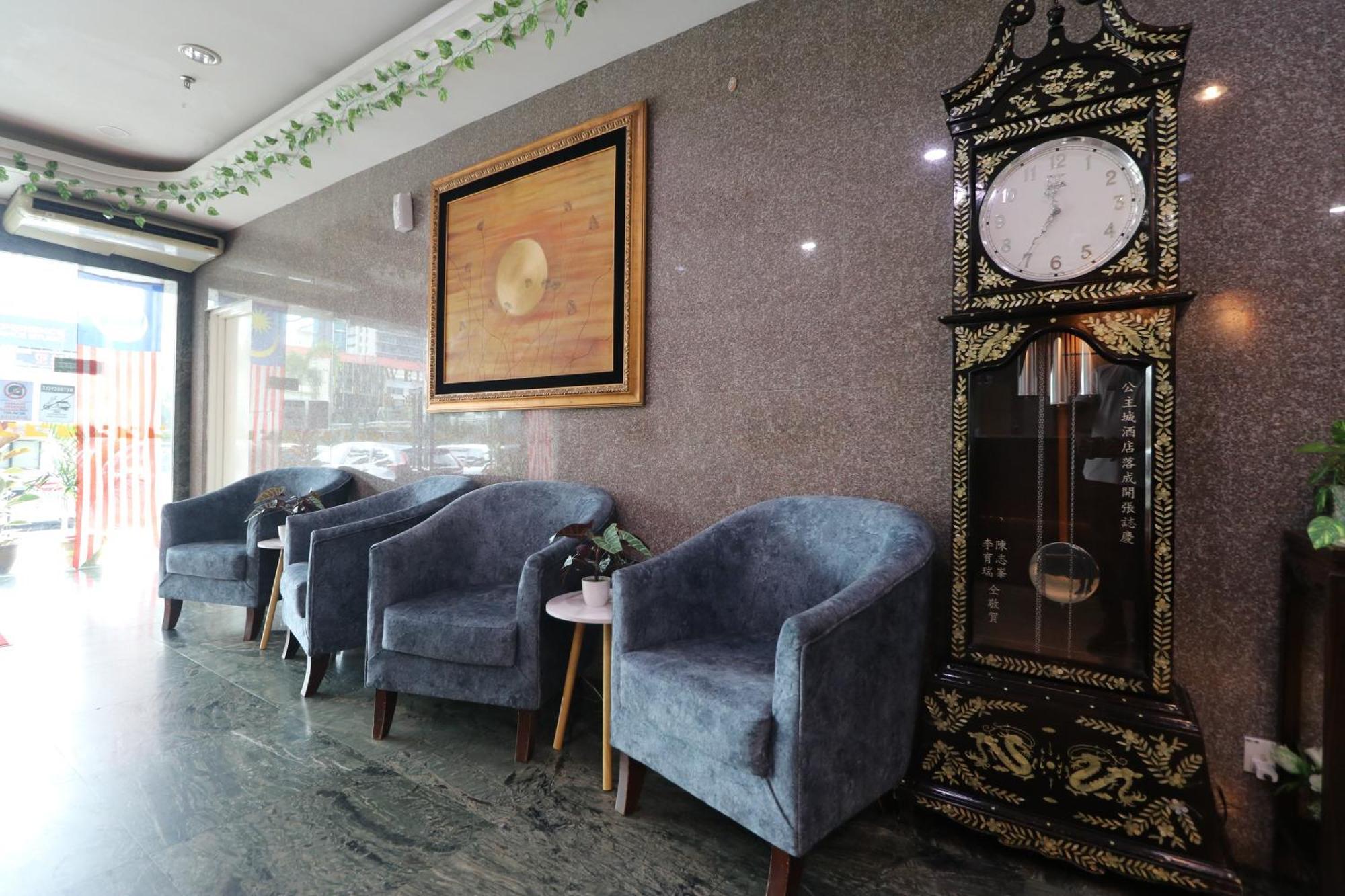 Hotel Sri Пучонг Екстер'єр фото
